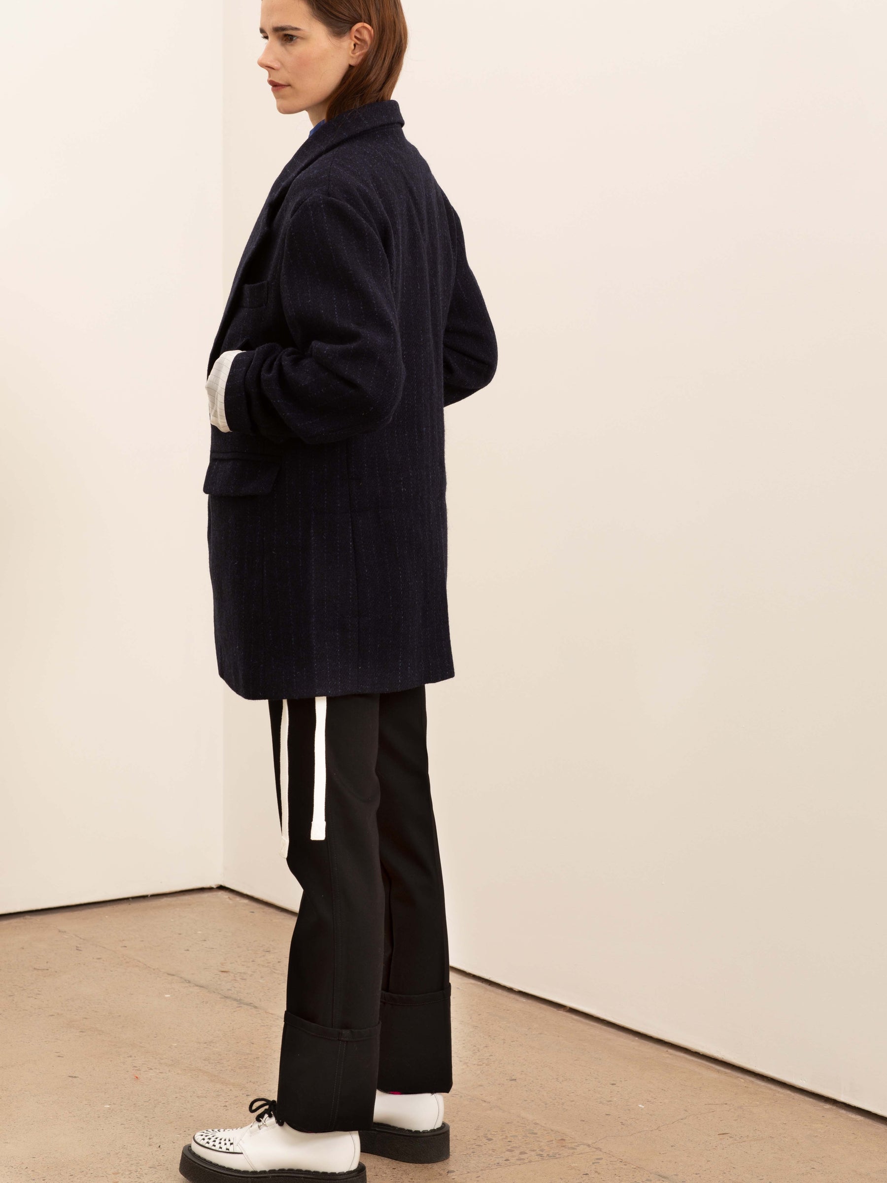 HELMUT menswear Styled Loose Fitting Rockabilly Jacket In Harris Tweed - Navy Pinstripe