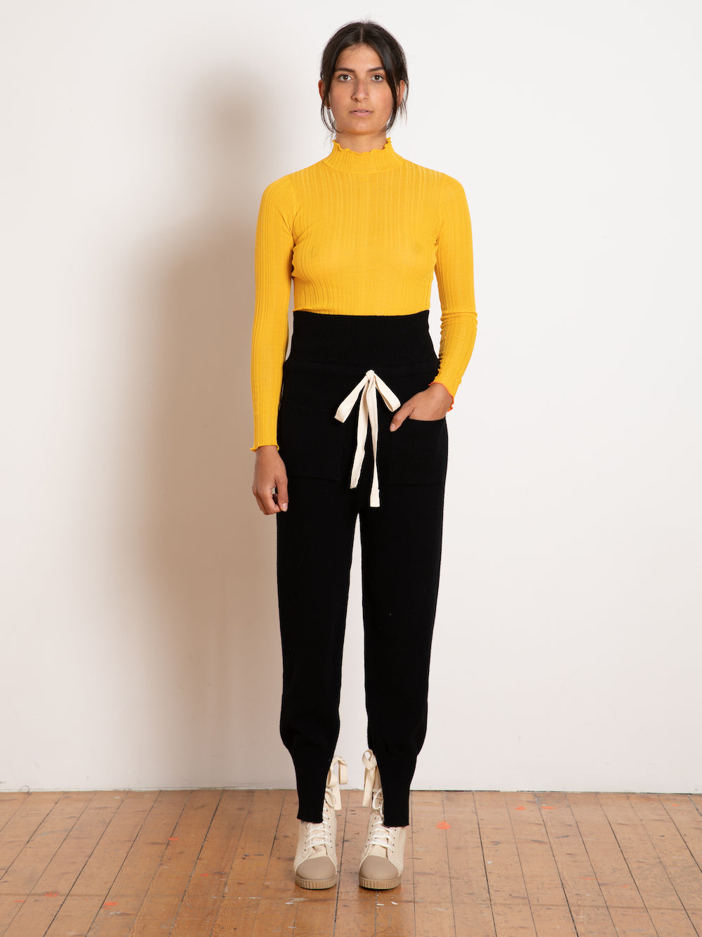 BOOTH Fitted Ribbed Top - Yellow