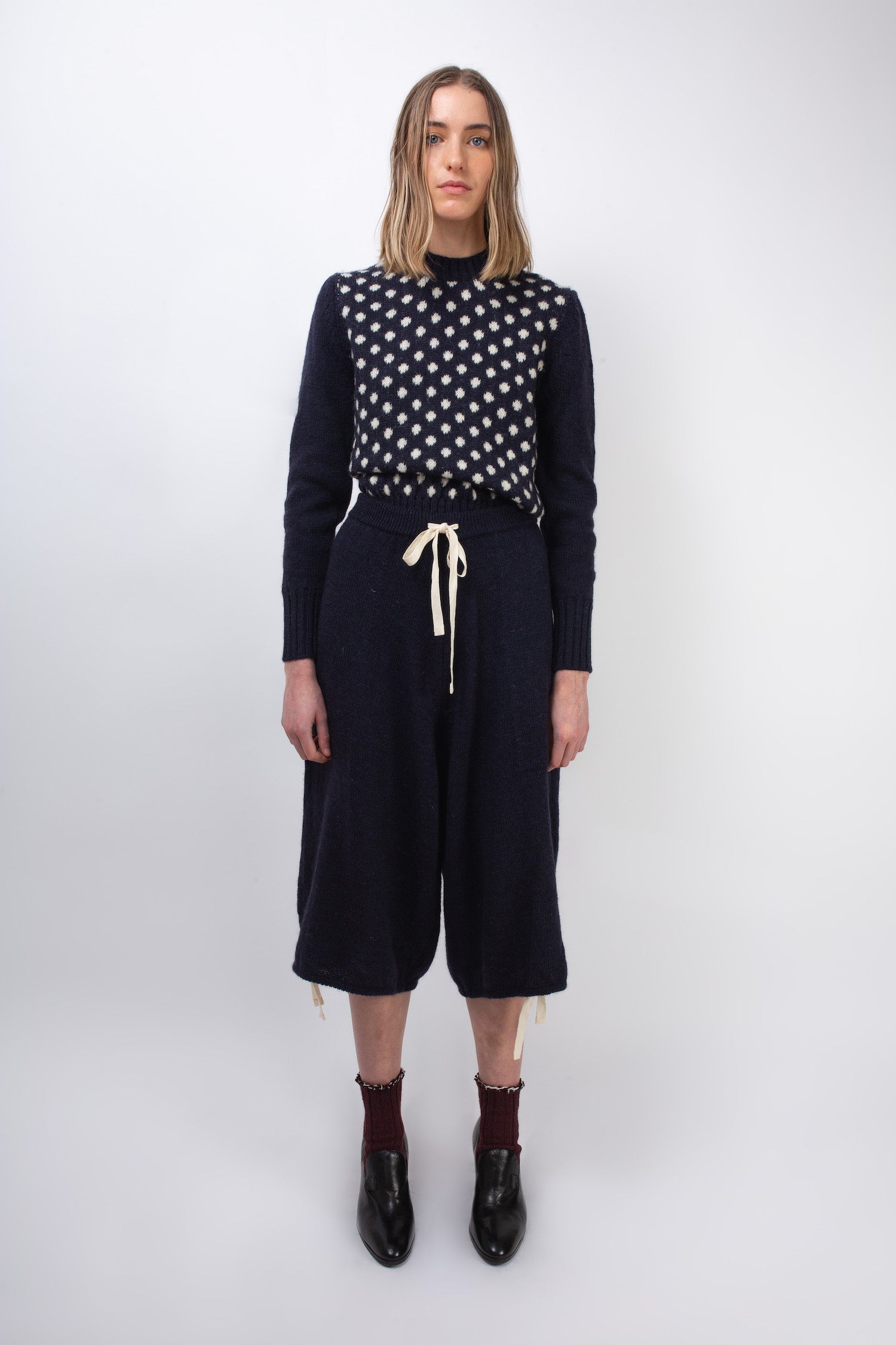 ALISTAIR Oversized Knitted Skate Shorts - Navy