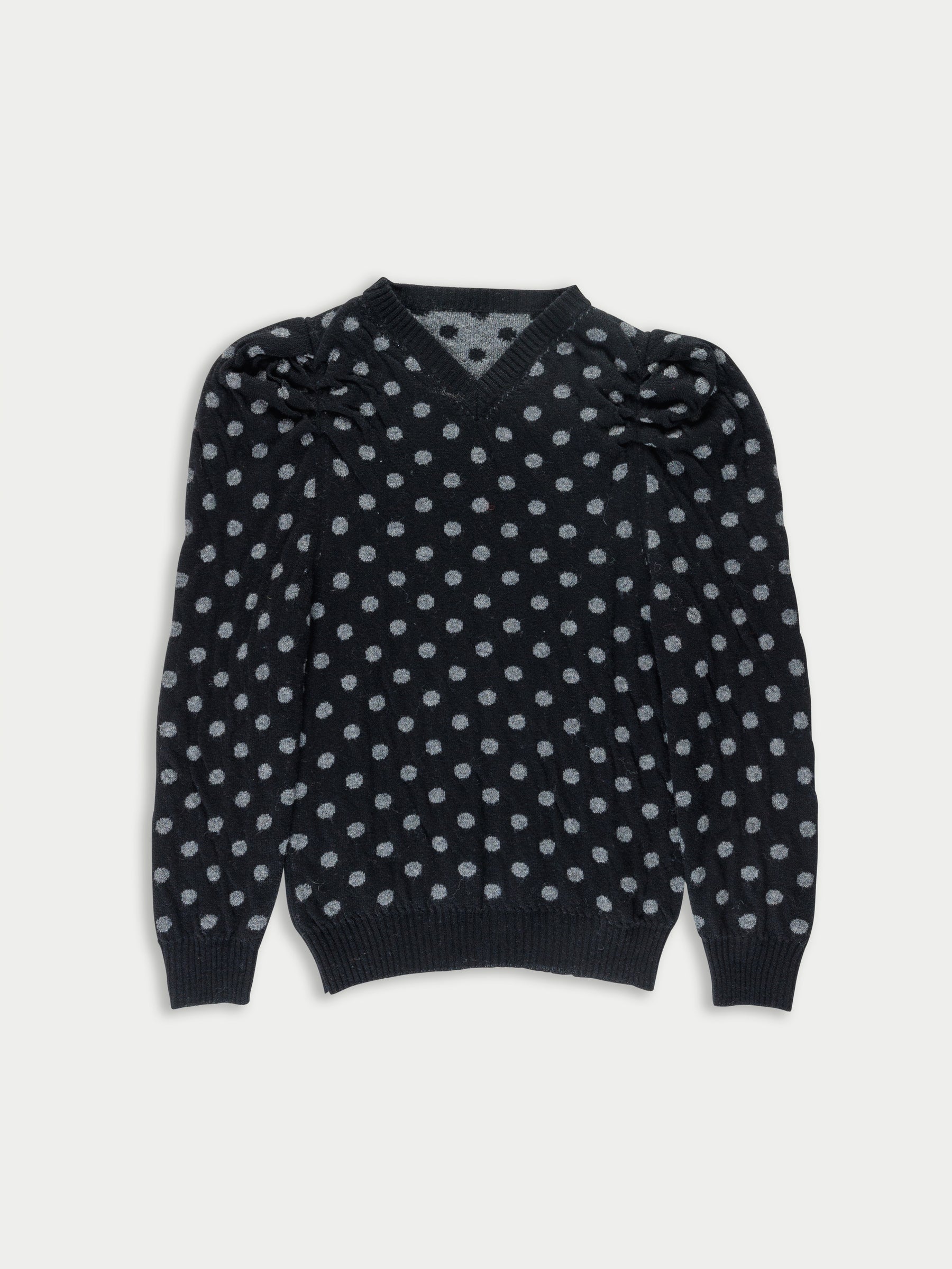 HANA Reversible V-neck Sweater - Black/grey