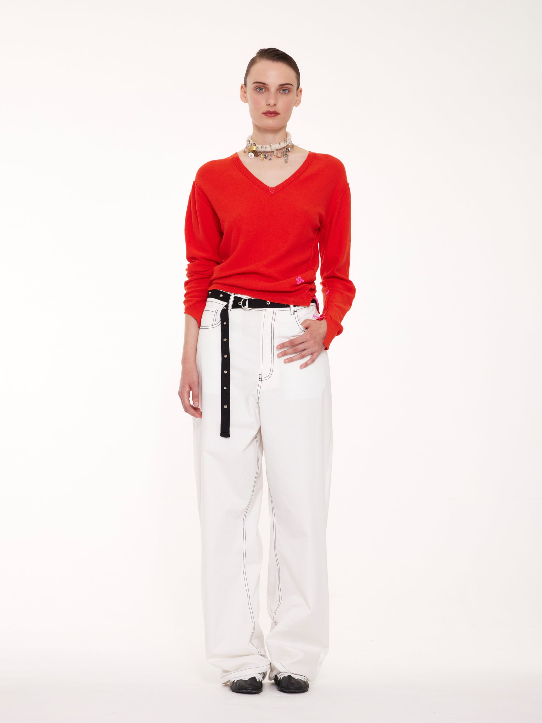 ROBBIE Irregular V-neck Sweater - Red