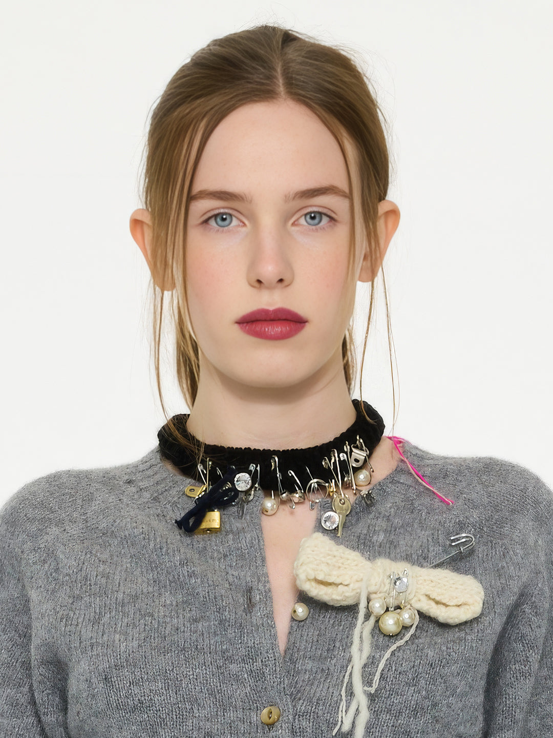 LYRA Embellished Necklace - Black