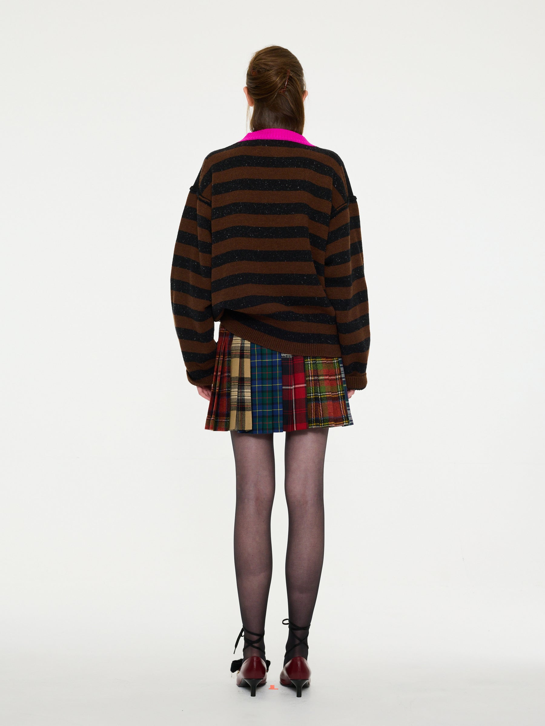 LESLIE Unisex Loose Fit Striped Sweater- Brown/ Black
