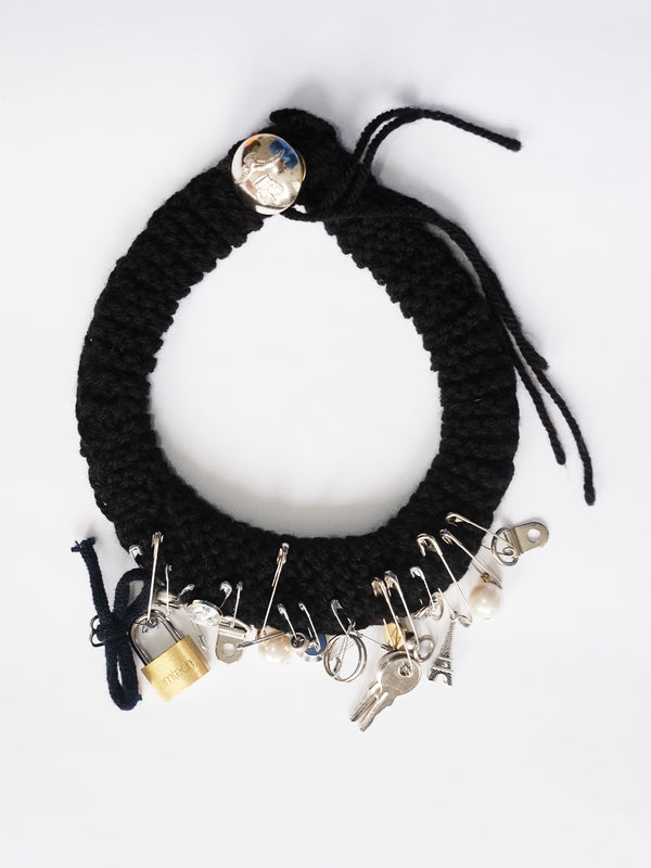 LYRA Embellished Necklace - Black