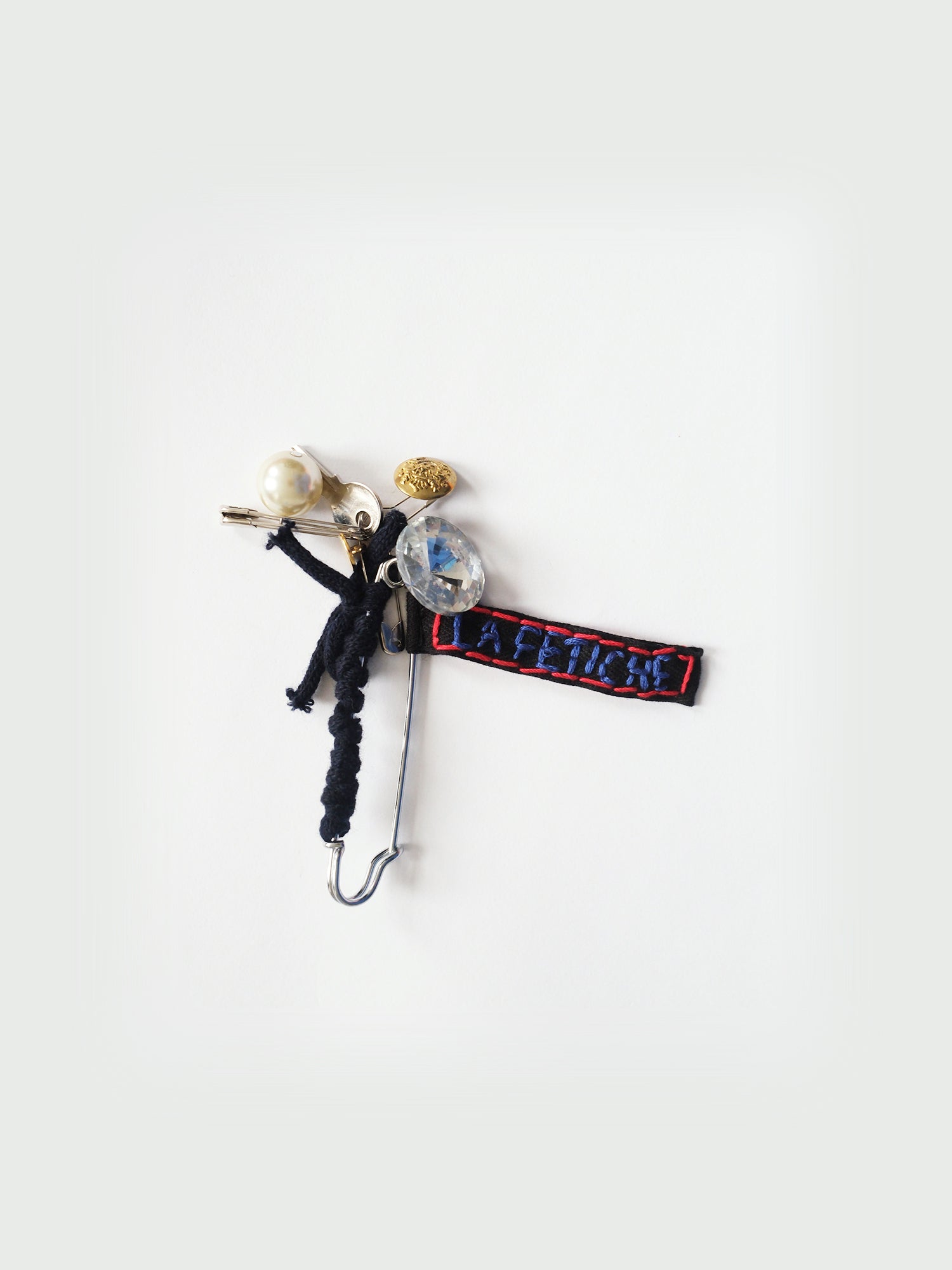 TATI Kilt Pin Charms - Variant 10