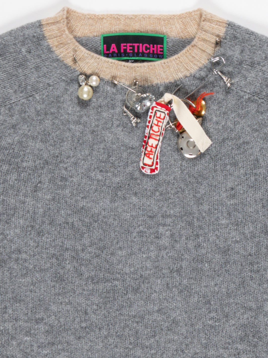 TATI Kilt Pin Charms - Variant 17