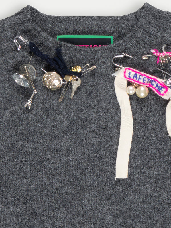 TATI Kilt Pin Charms - Variant 16
