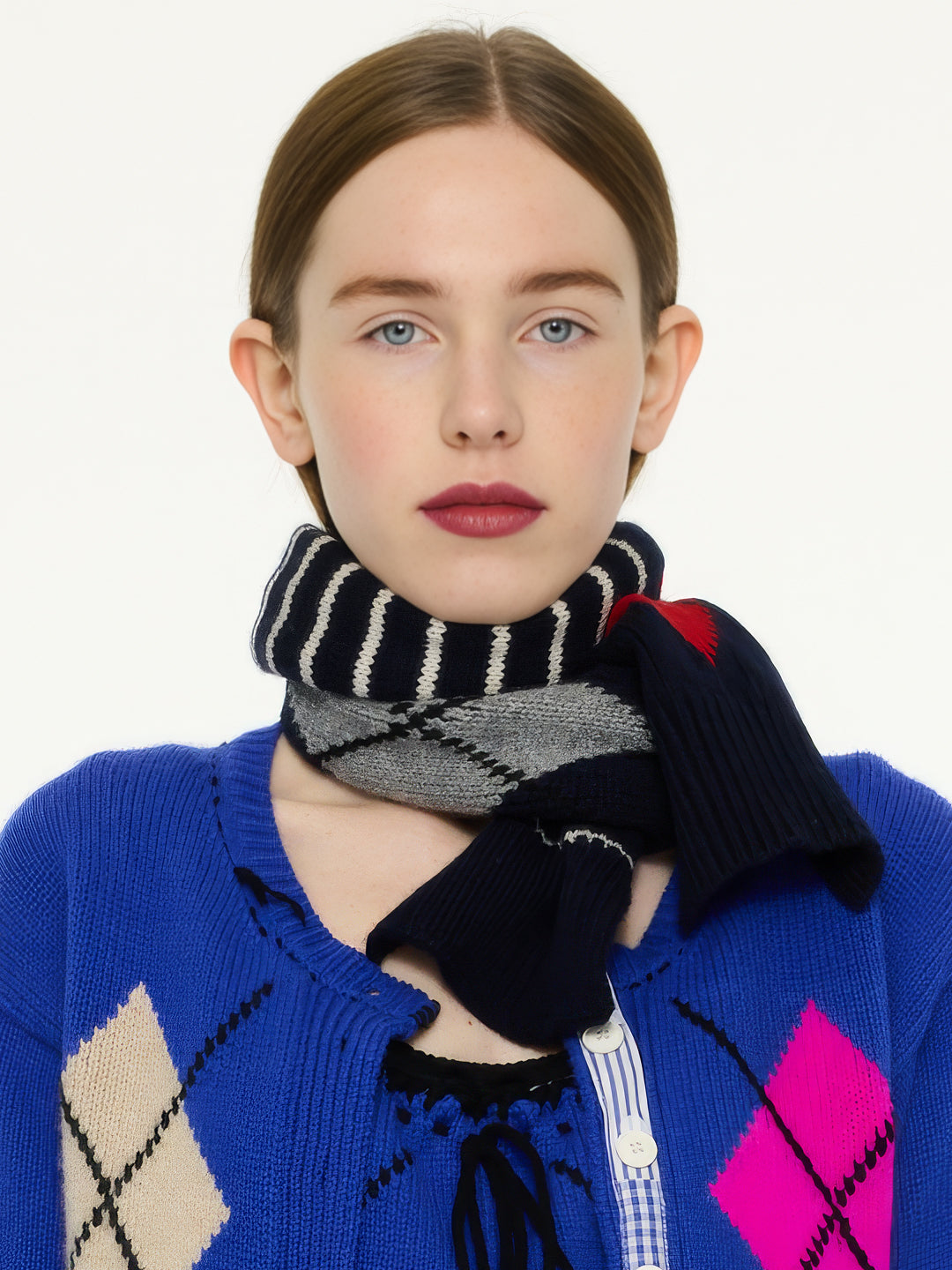 ISH Argyle Crew Neck Cardigan - Blue